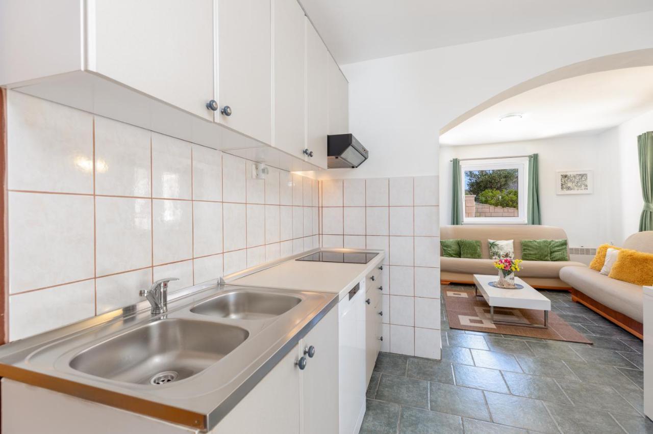 Apartments Villa Maja Rogoznica  Luaran gambar