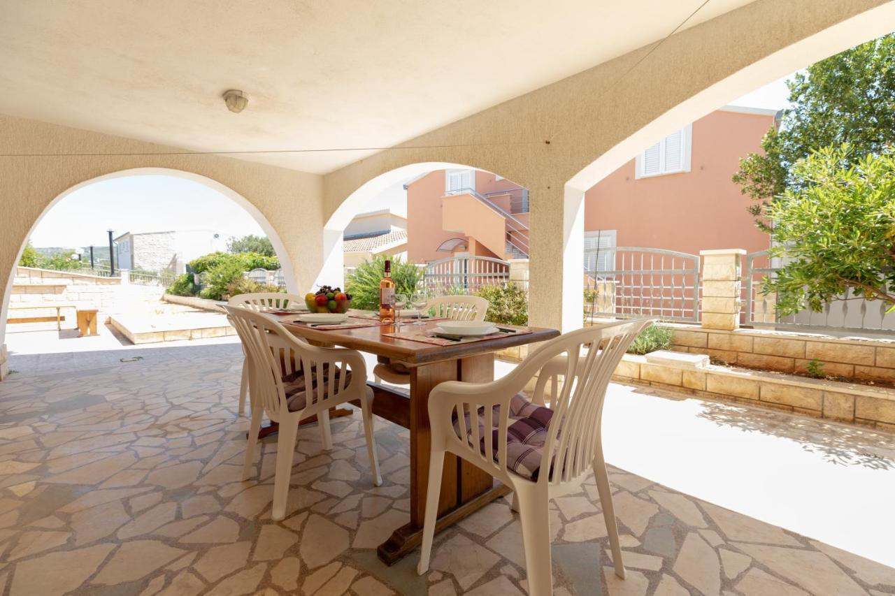 Apartments Villa Maja Rogoznica  Luaran gambar